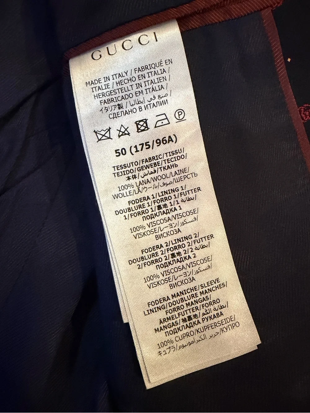 Gucci men suite